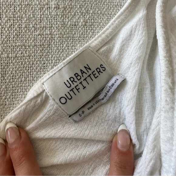 Urban Outfitters White Summer Top - Picture 3 of 7